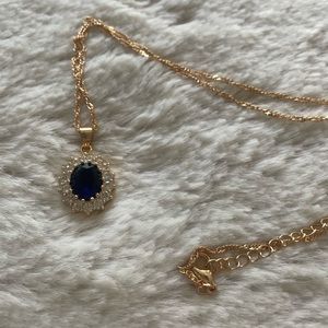 Gold Tone Blue Gem Necklace